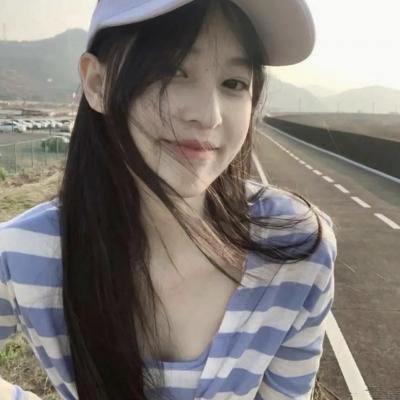 远看是蔚蓝的春天